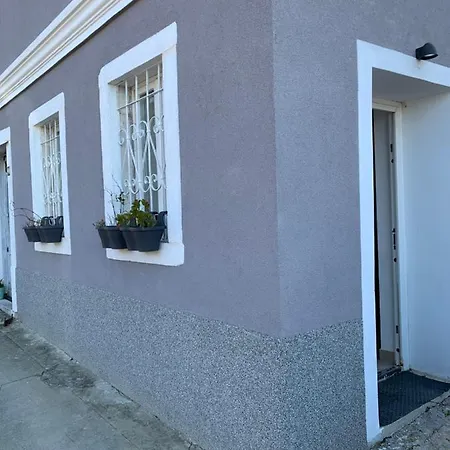 4 Star Studio Apartmán Bakar